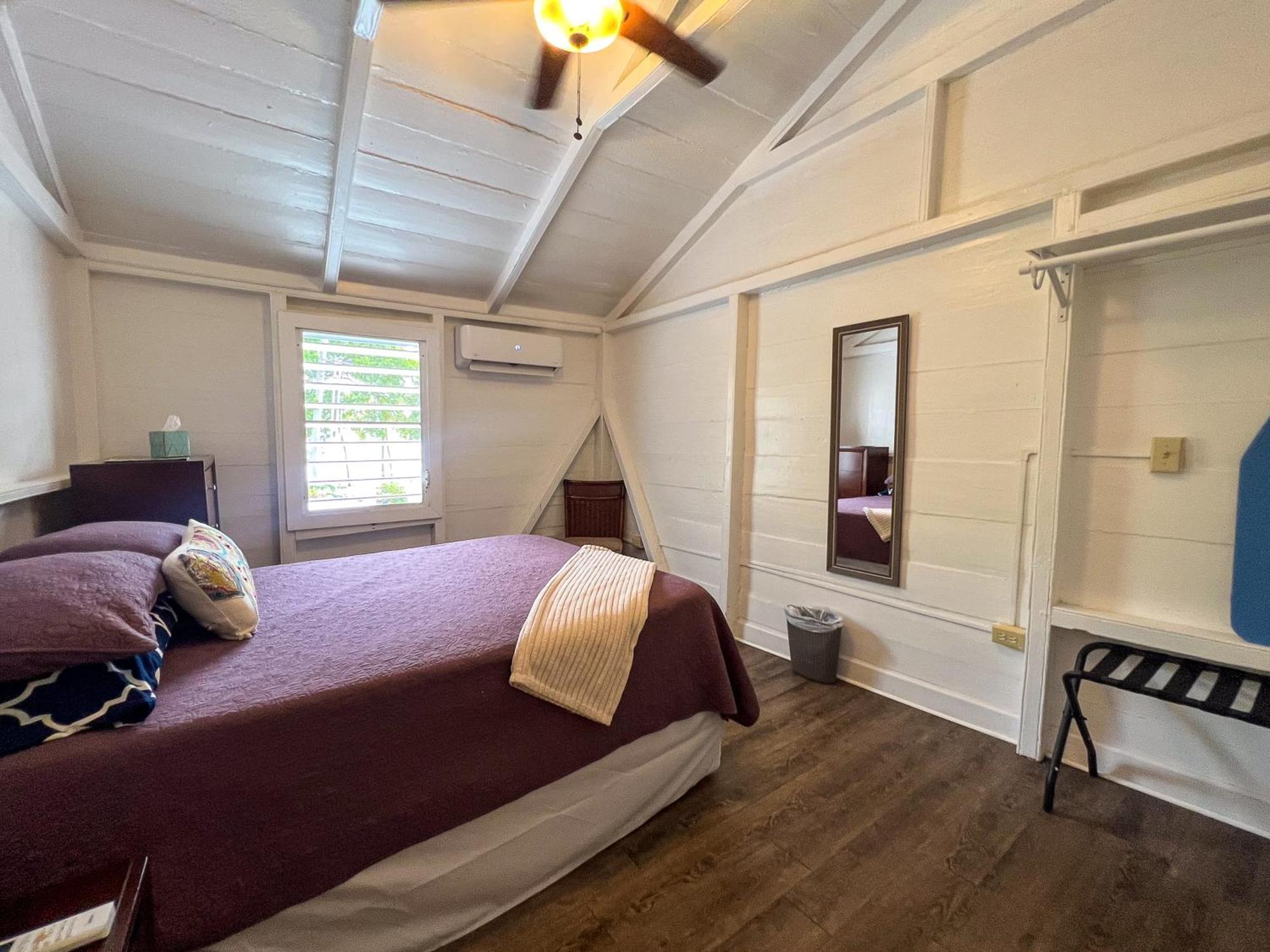 Отель Victoria House Frederiksted Экстерьер фото